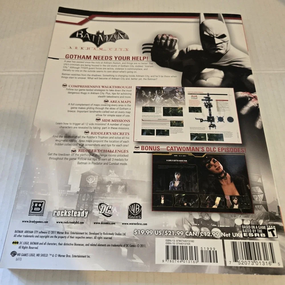 Batman:‎ Arkham City Signature Series Guide BradyGames paperback Good